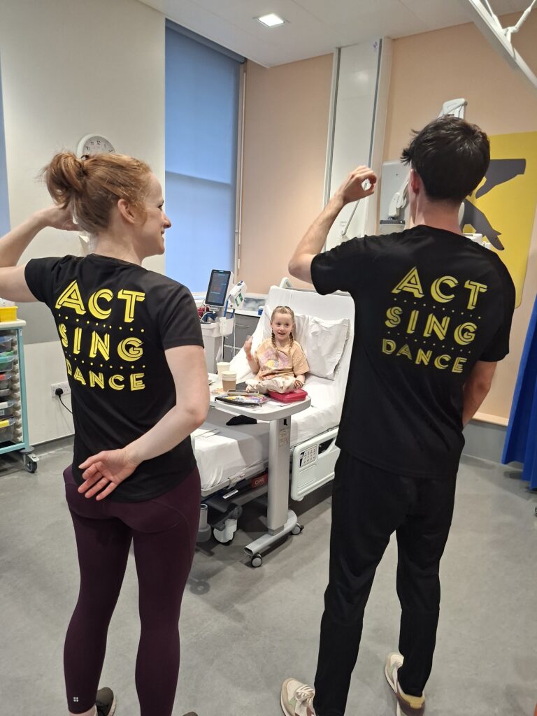 get_sub_field('image')['alt']