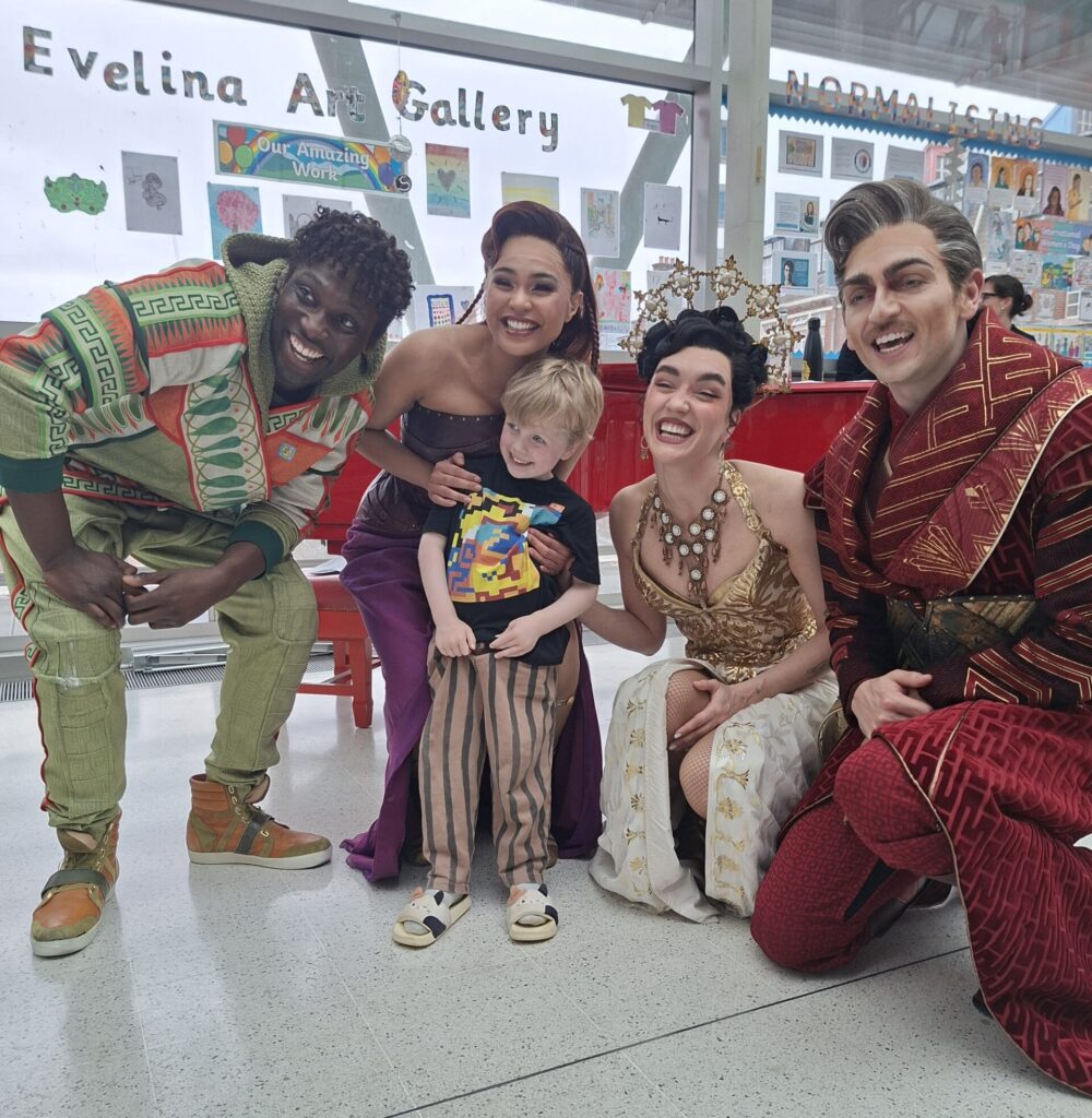 get_sub_field('image')['alt']